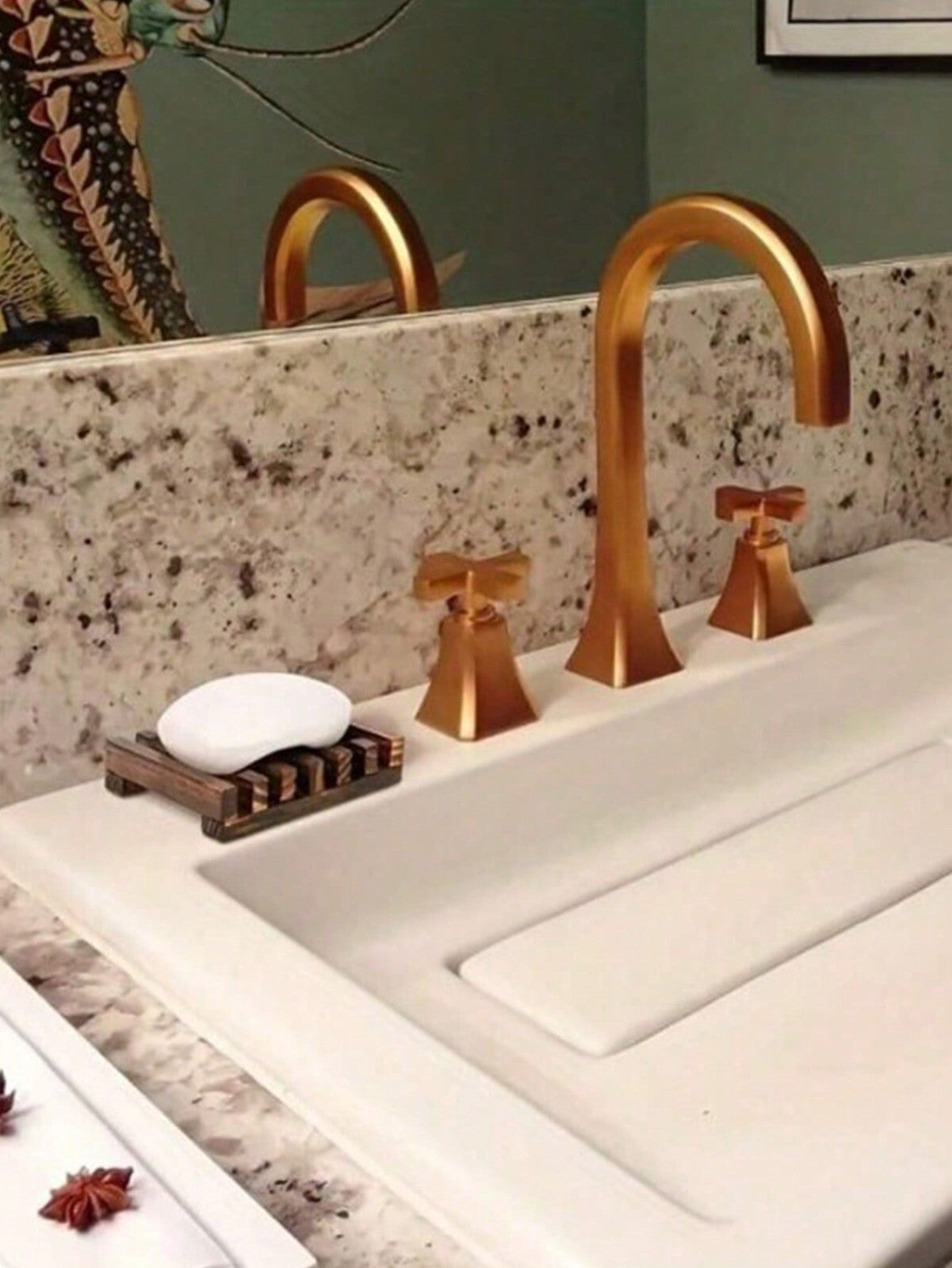 Bamboo Wooden Soap Dish Soap Tray Holder Storage Rack Plate Container Bathroom