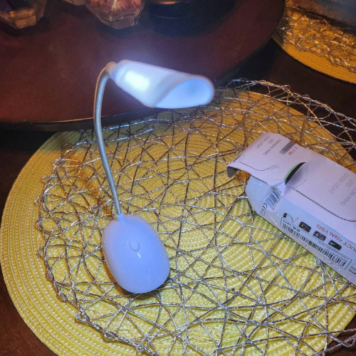 Mini Folding Table Lamp, Battery-Powered LED, Eye Protection, Gift for Holidays
