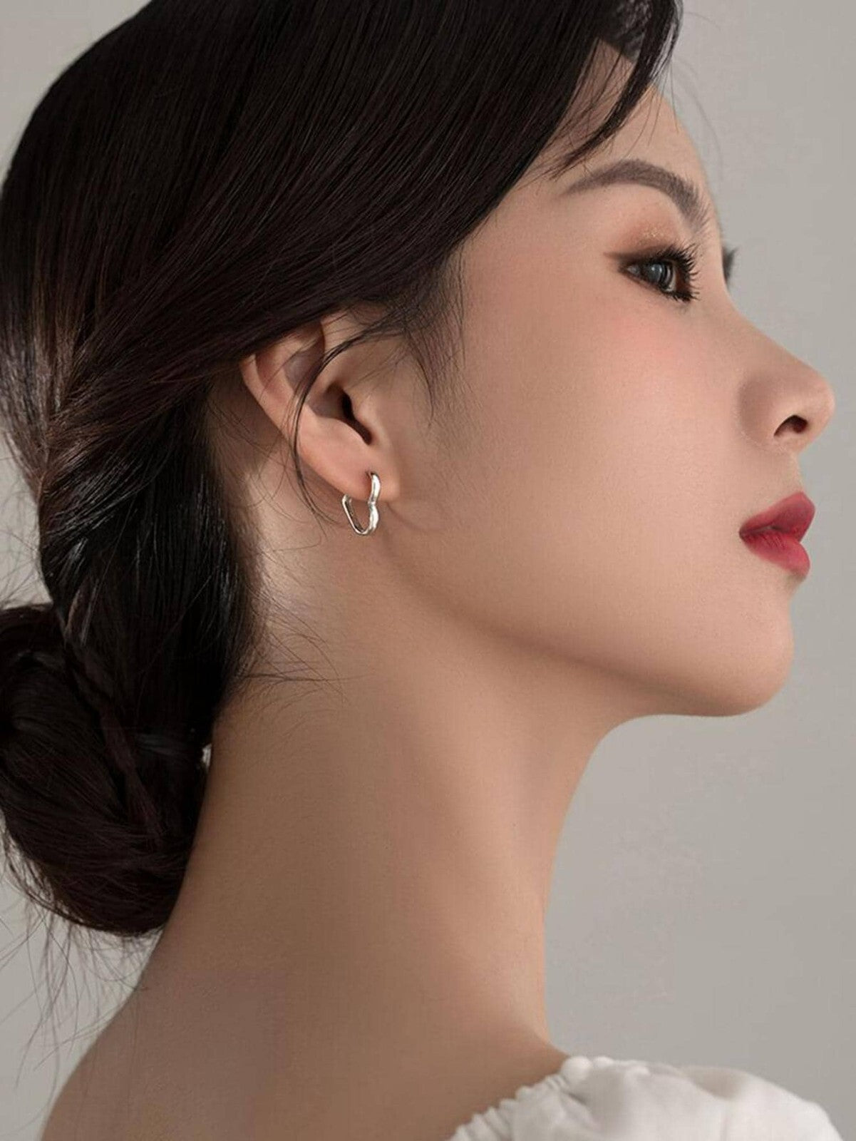 Heart Design Hinged Hoop Silver Earrings Women Jewelery