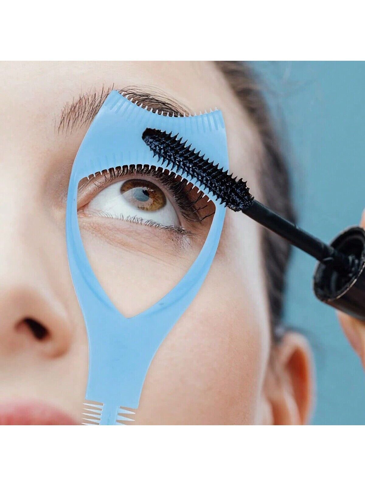 Eyelash Brush Curler Mascara Guard 3 in 1 Applicator Tool Stencil Shield Guide